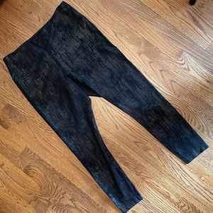 Lysse | women’s black print leggings 1X